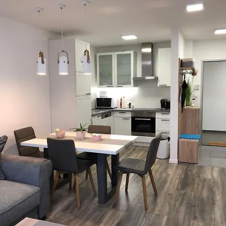 Juhar Apartman Kőszeg Exterior foto