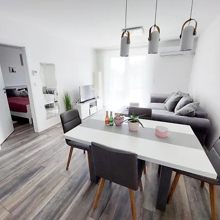 Juhar Apartman Kőszeg Exterior foto